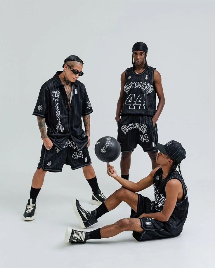 BASKETBALL UNIFROM
